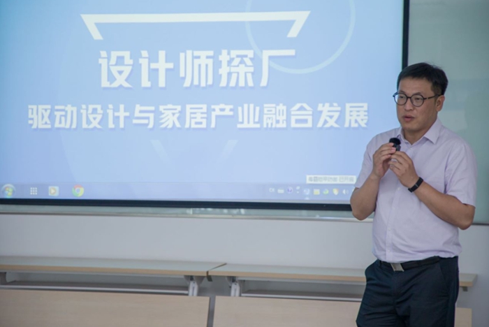 庆东365完美体育营业部副总经理安军